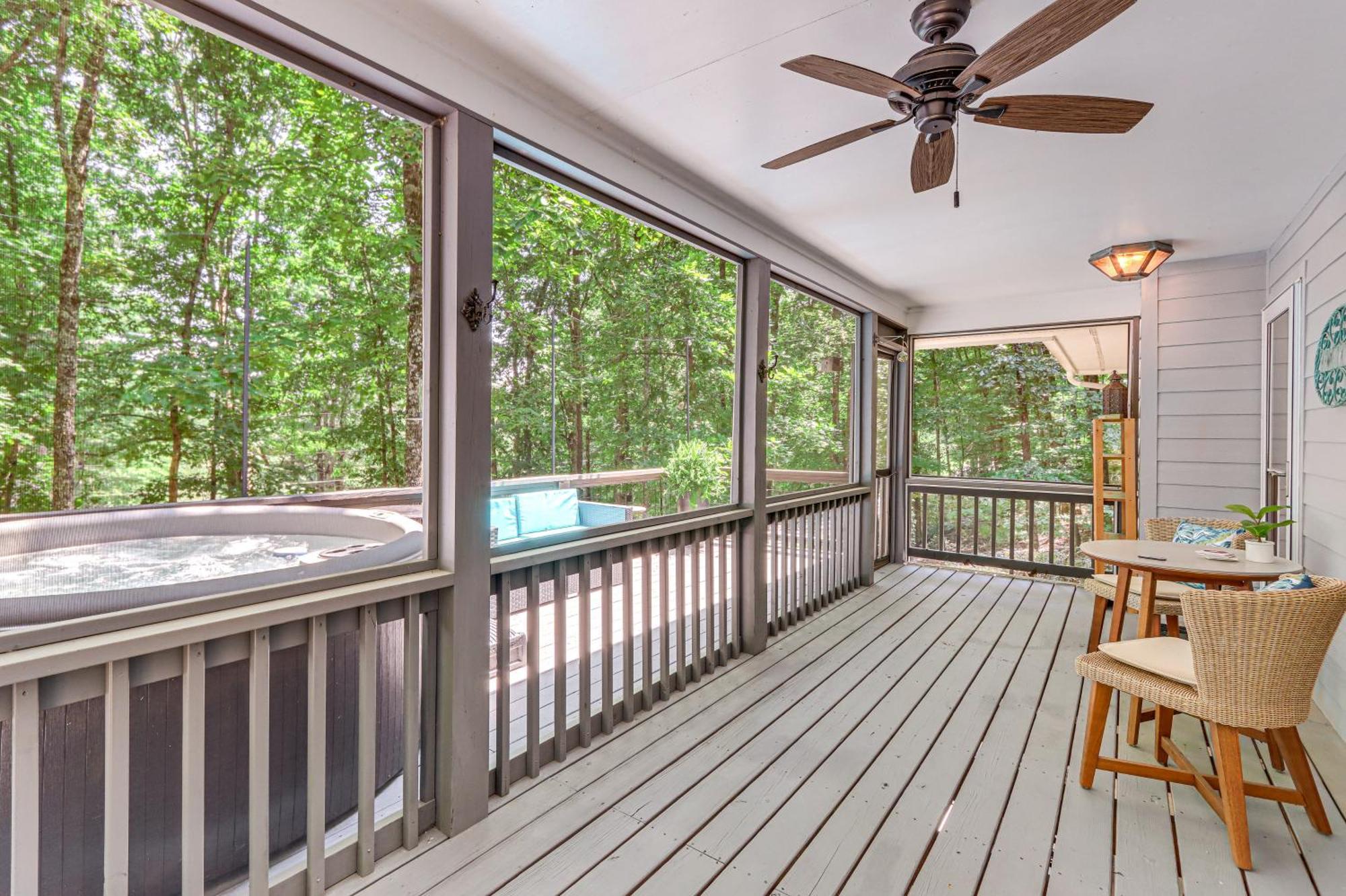 Pet-Friendly Home With Hot Tub In Blue Ridge! 外观 照片