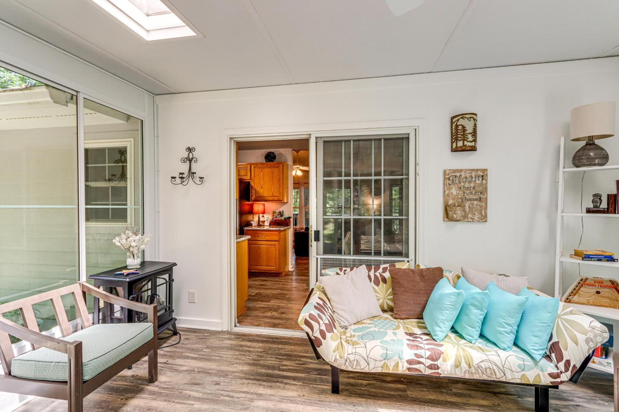 Pet-Friendly Home With Hot Tub In Blue Ridge! 外观 照片