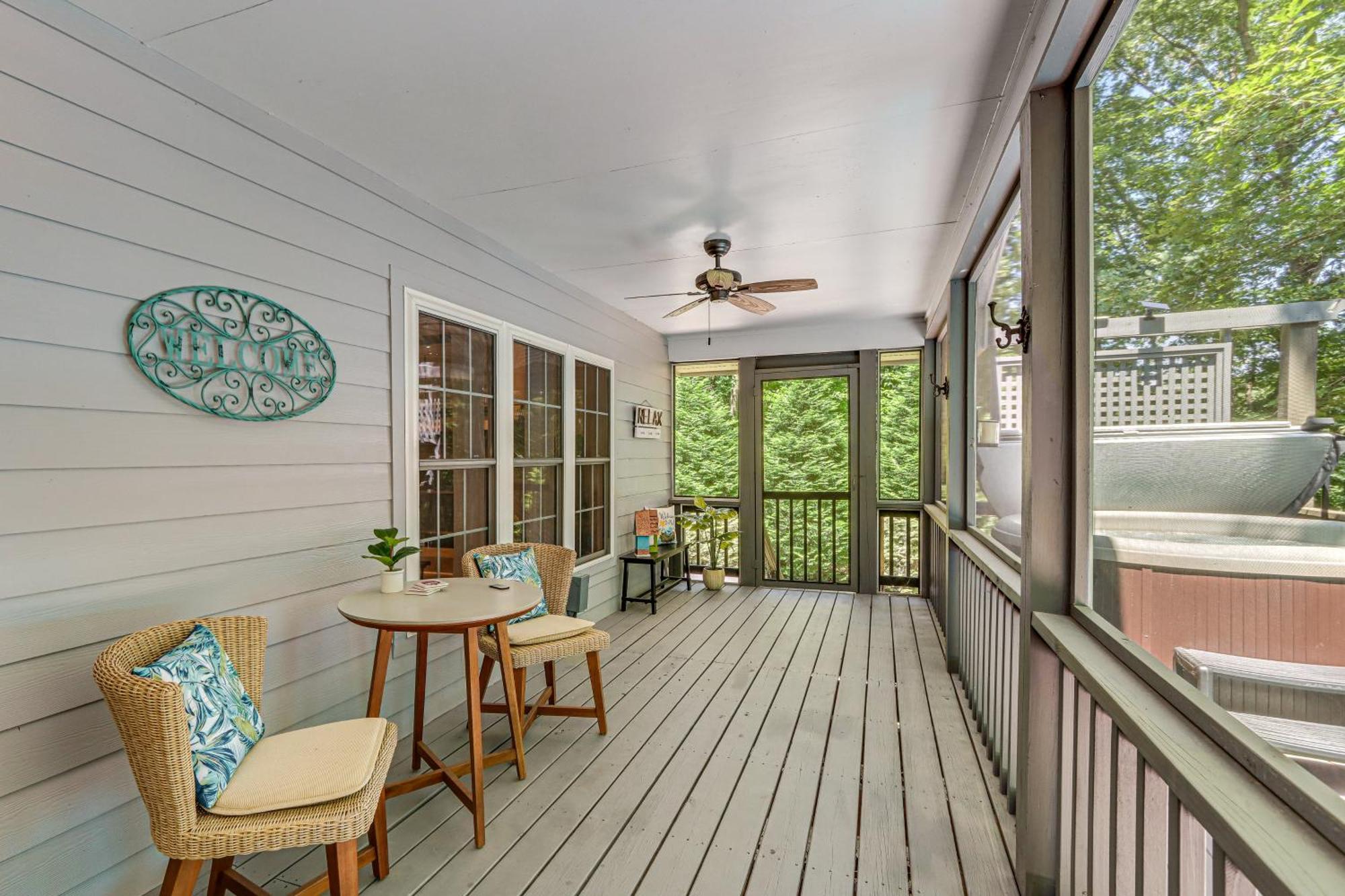 Pet-Friendly Home With Hot Tub In Blue Ridge! 外观 照片