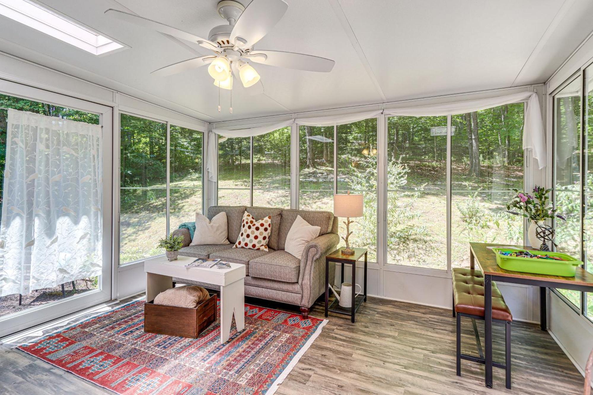 Pet-Friendly Home With Hot Tub In Blue Ridge! 外观 照片